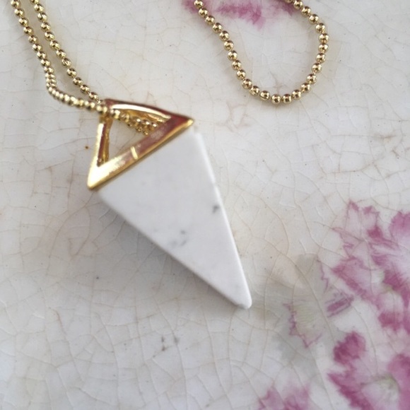 Estrella & Luna Jewelry - 🍃SALE! Howlite Pyramid Pendant 14k Gold Plated